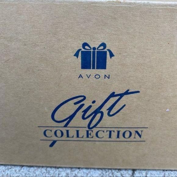 Vintage Avon Angel Glass Ornament - Picture 6 of 11